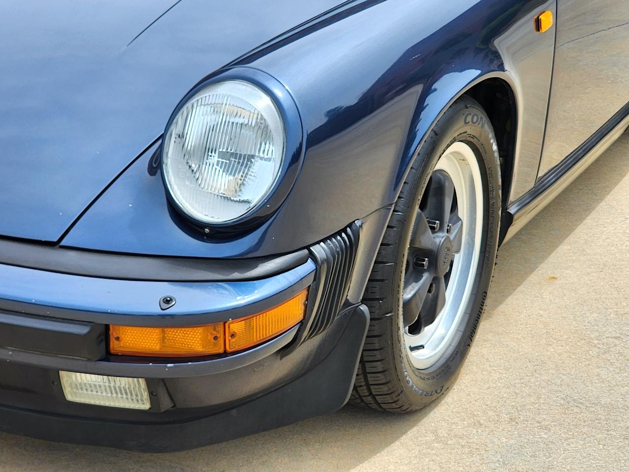 Porsche 911 Carrera  1985