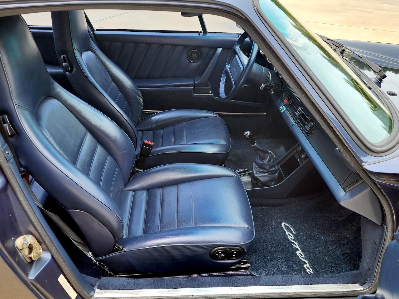 Porsche 911 Carrera  1985