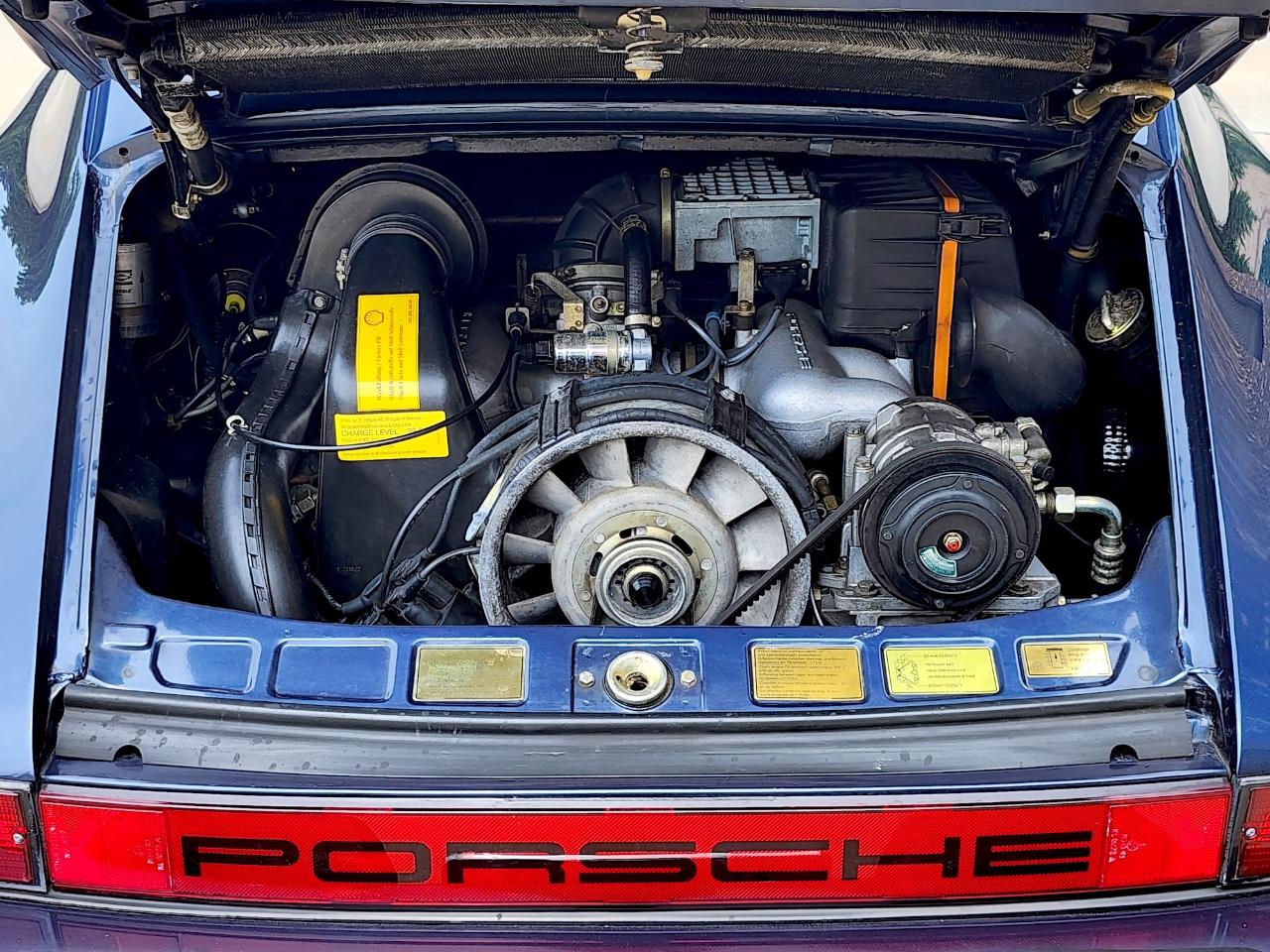 Porsche 911 Carrera  1985