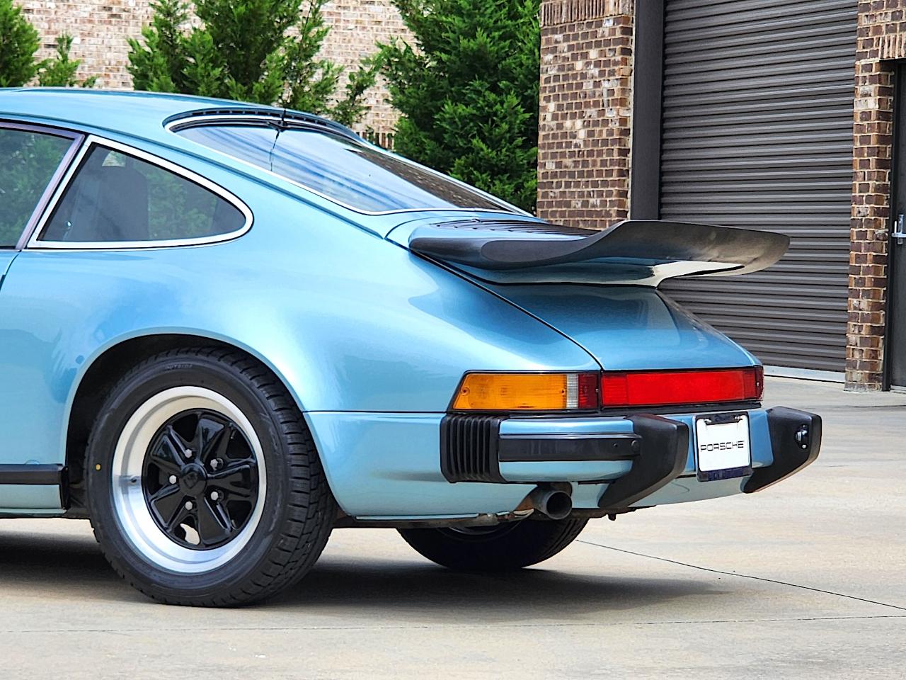 Porsche 911 SC  1979