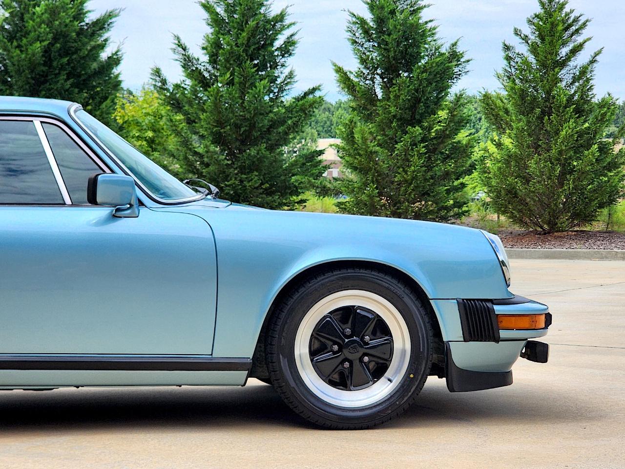 Porsche 911 SC  1979