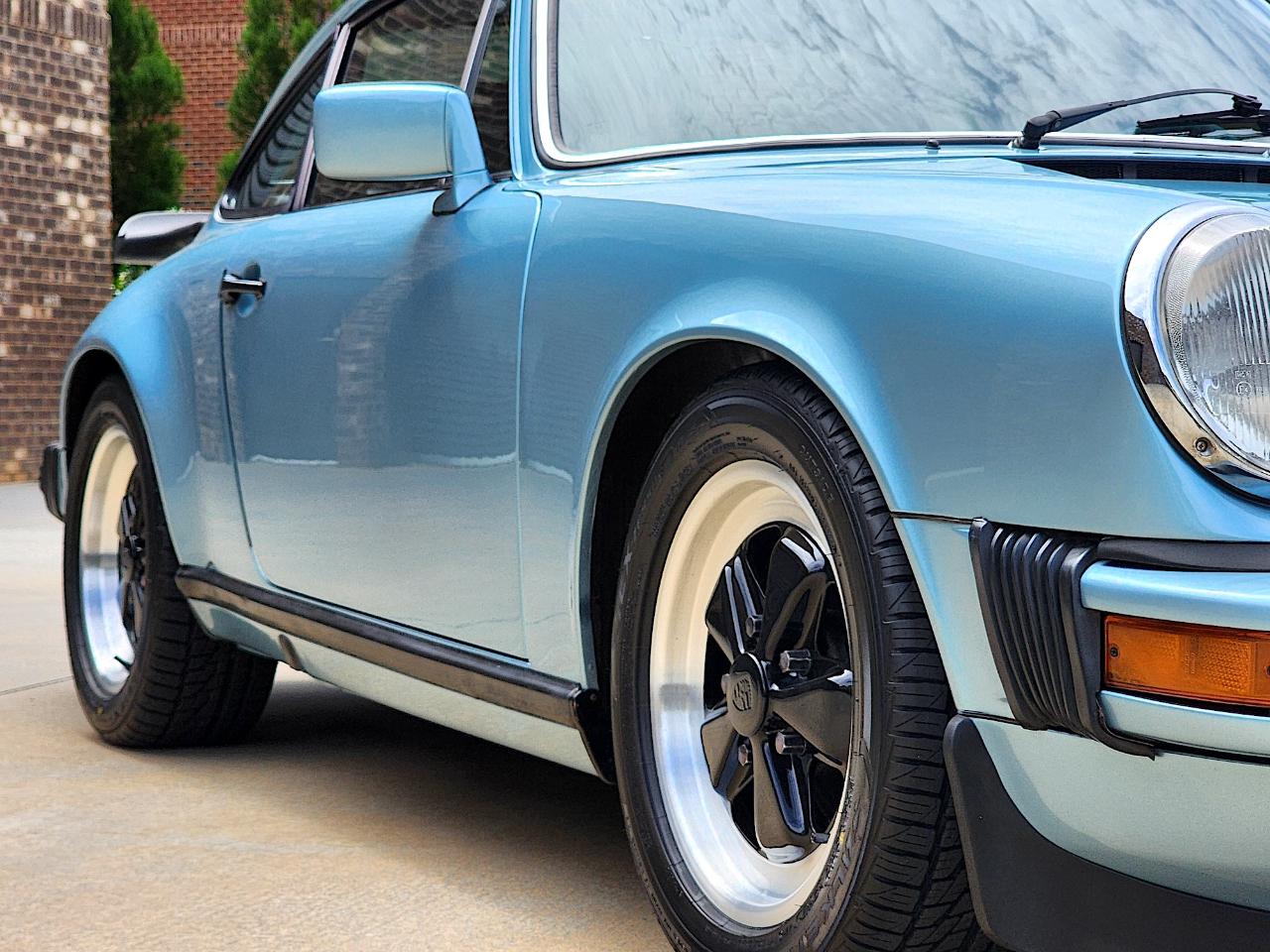 Porsche 911 SC  1979