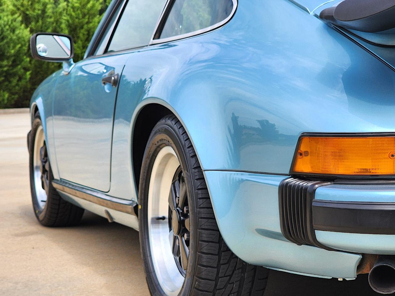 Porsche 911 SC  1979