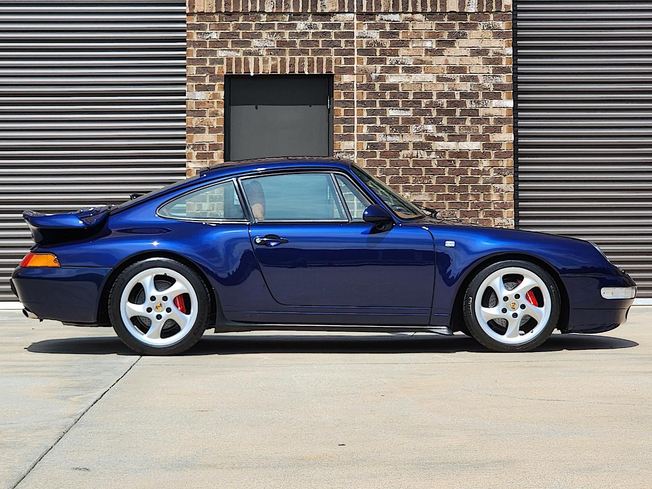 Porsche 911 Carrera  1994