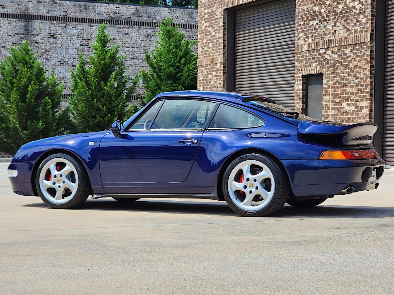 Porsche 911 Carrera  1994
