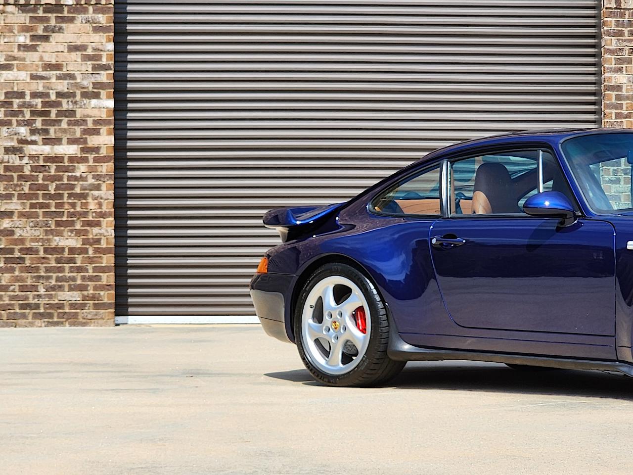 Porsche 911 Carrera  1994