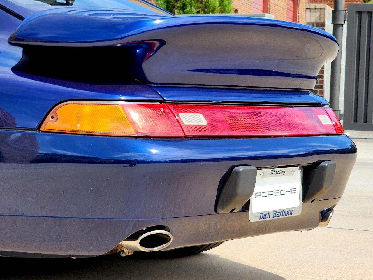 Porsche 911 Carrera  1994