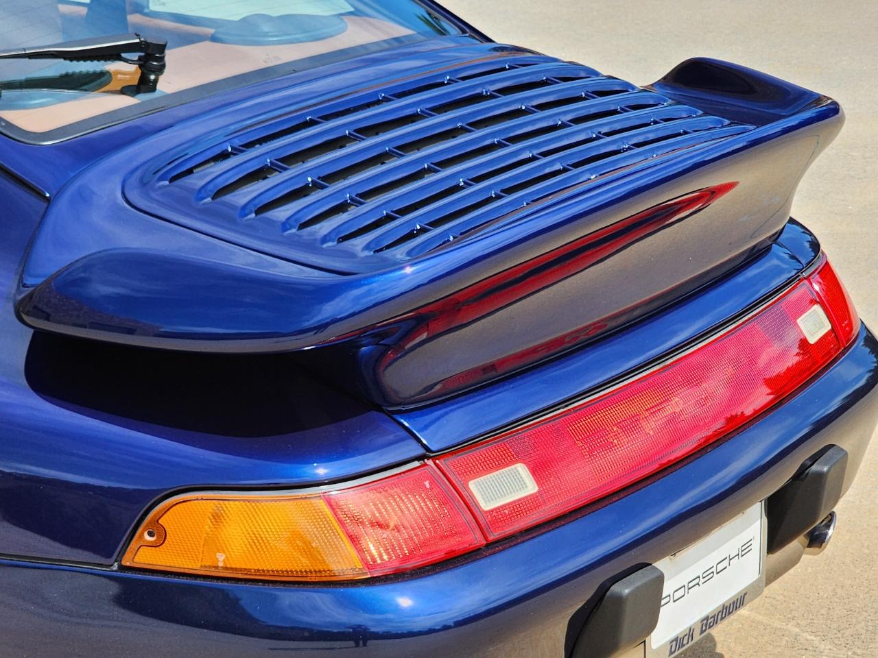 Porsche 911 Carrera  1994