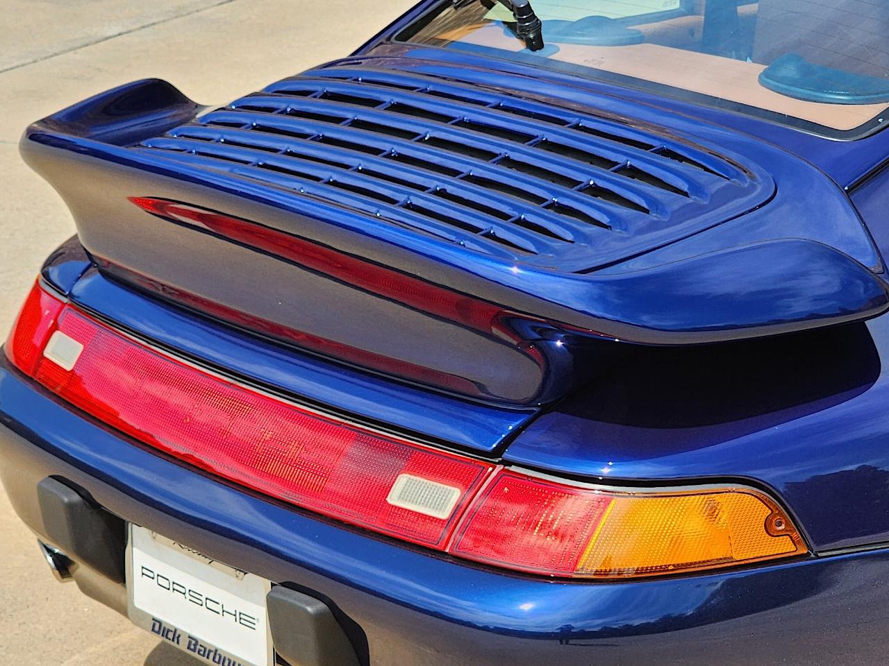Porsche 911 Carrera  1994