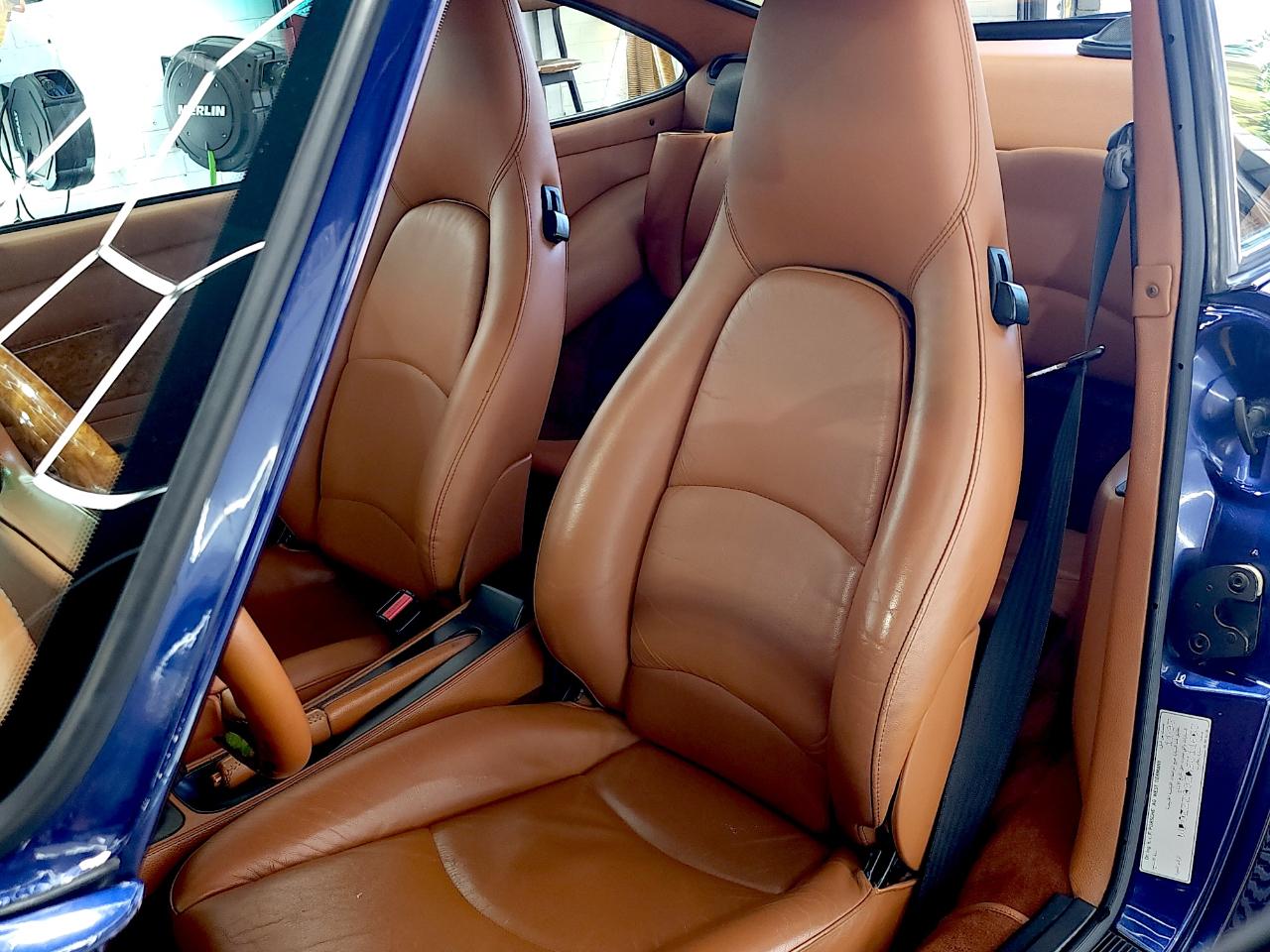 Porsche 911 Carrera  1994