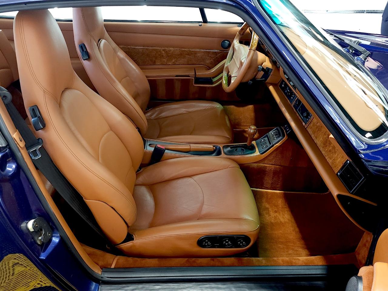 Porsche 911 Carrera  1994