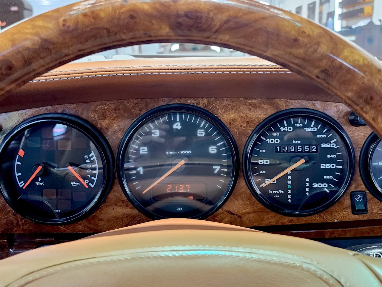 Porsche 911 Carrera  1994