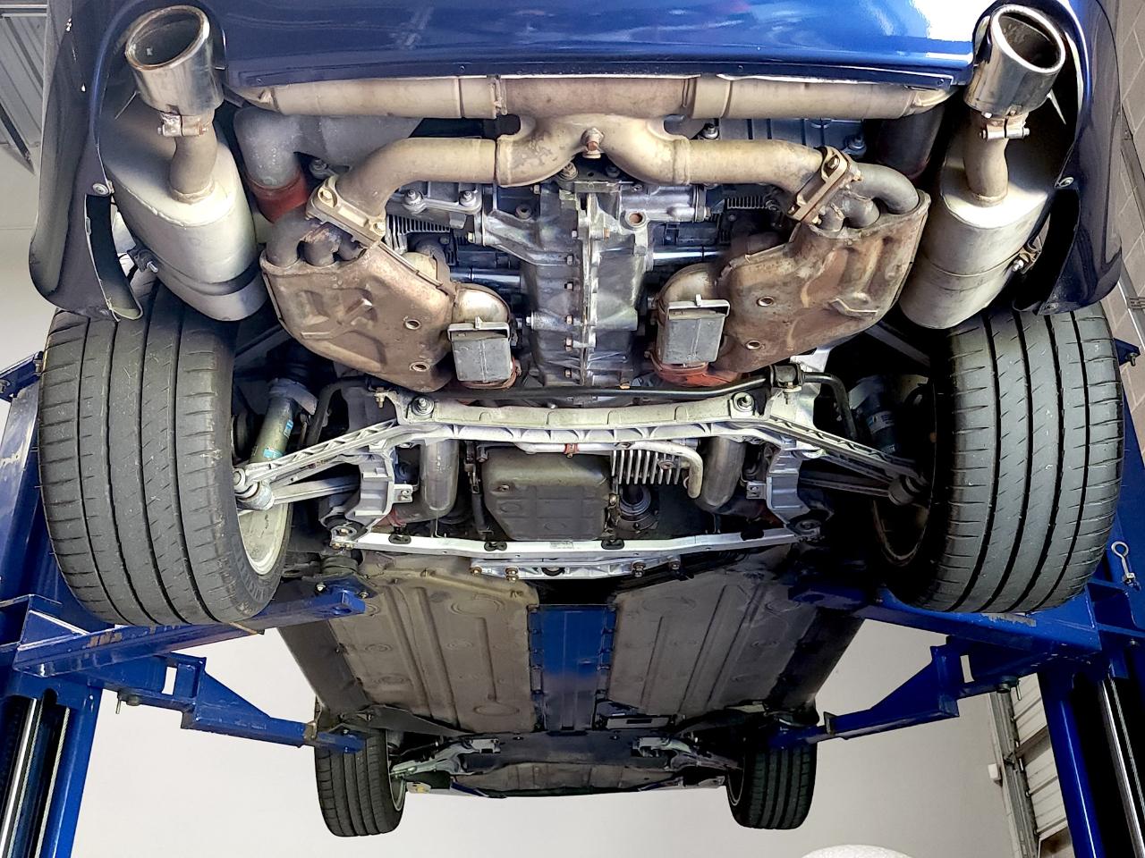 Porsche 911 Carrera  1994