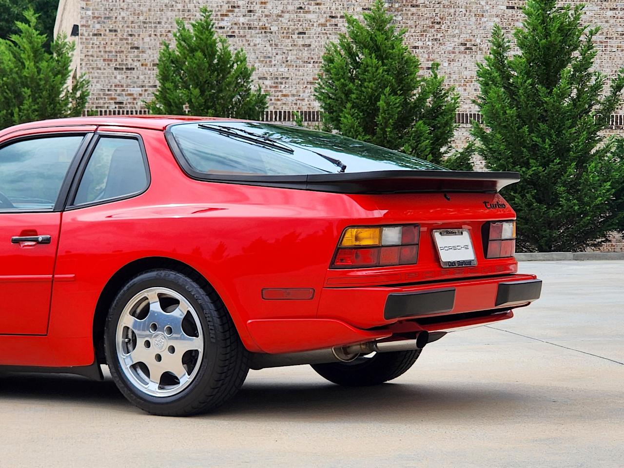 Porsche 944 Turbo 1989