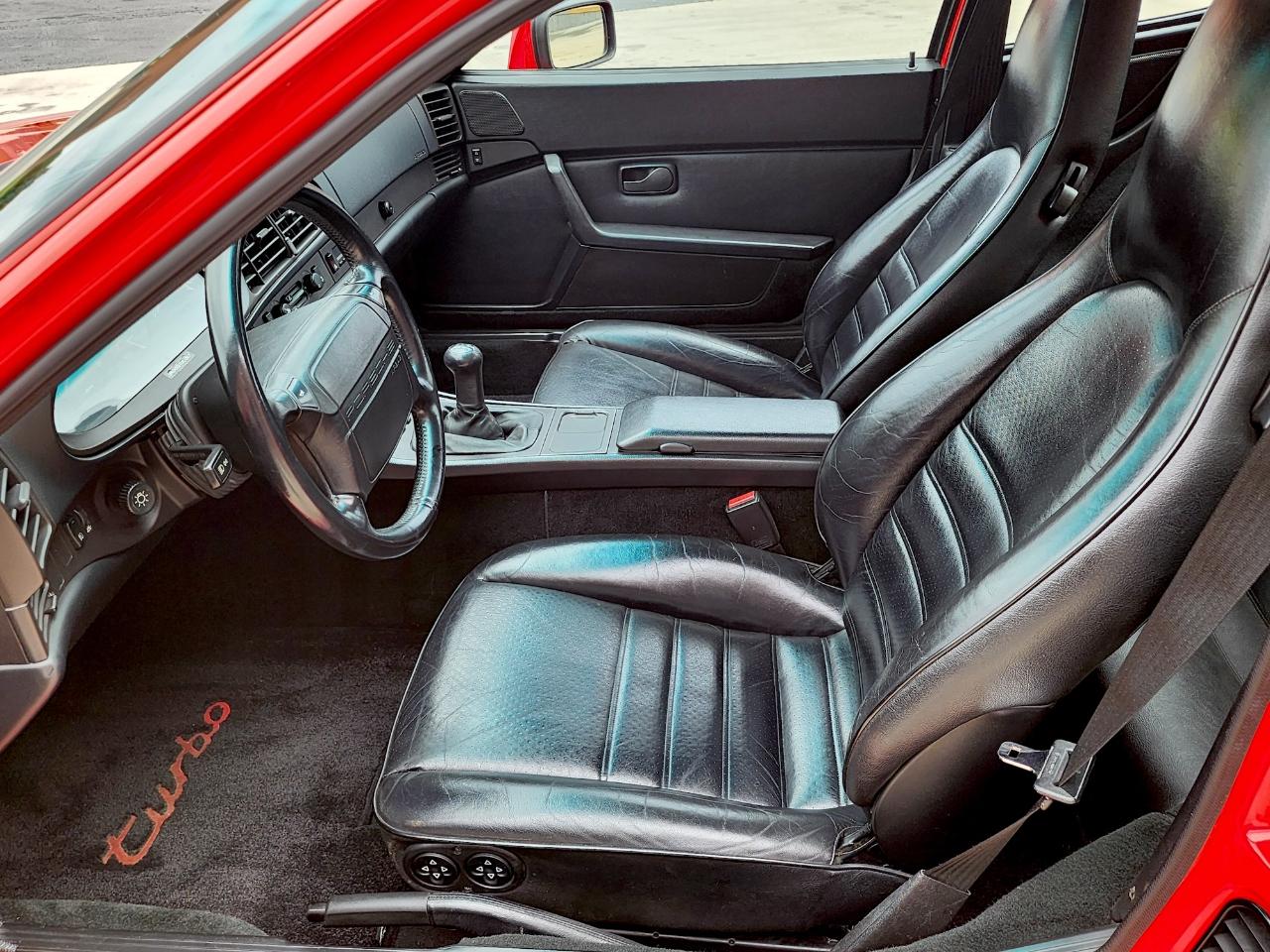 Porsche 944 Turbo 1989