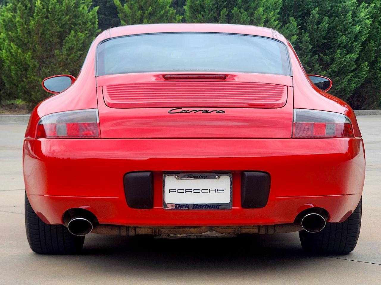 Porsche 911 Carrera  2000
