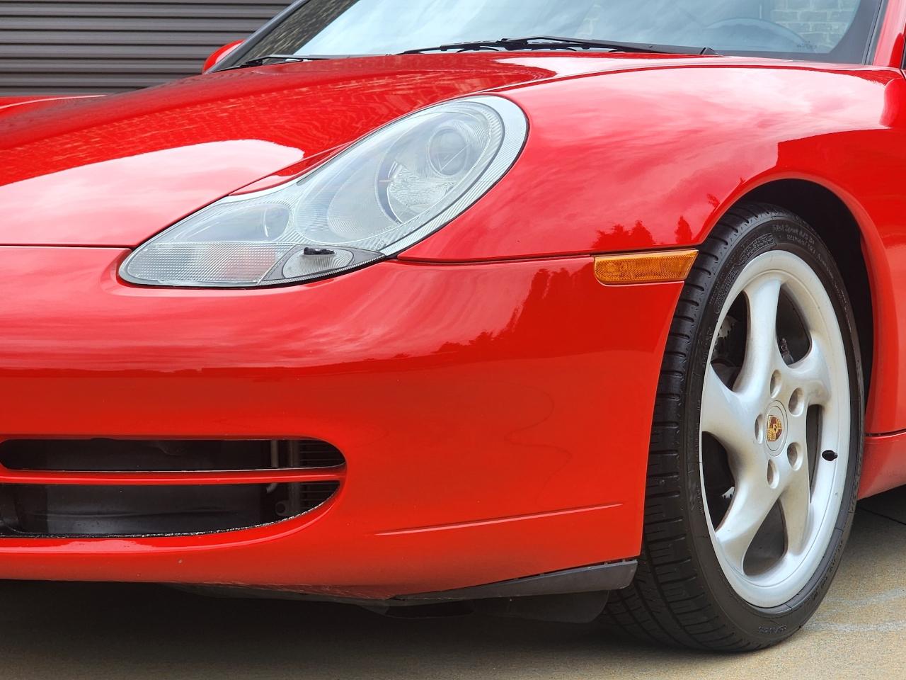 Porsche 911 Carrera  2000