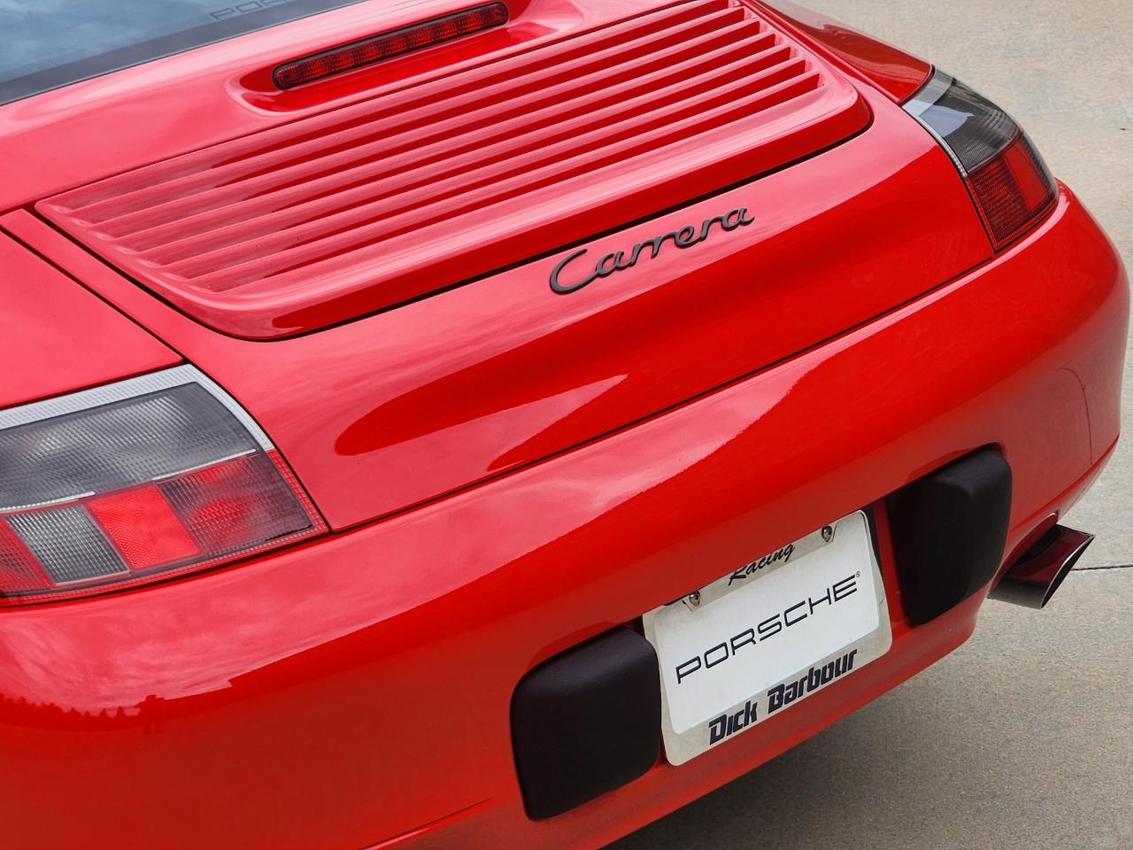 Porsche 911 Carrera  2000