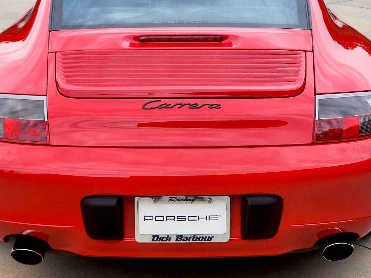Porsche 911 Carrera  2000
