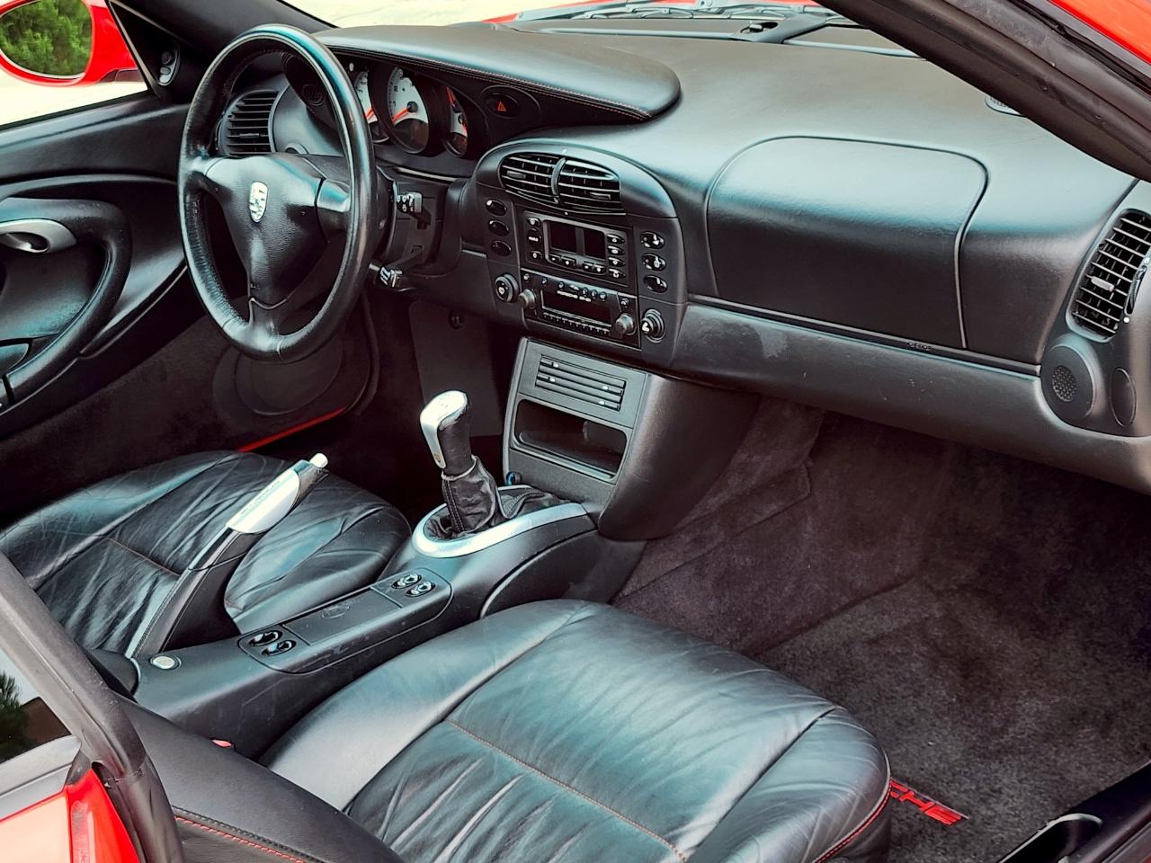 Porsche 911 Carrera  2000