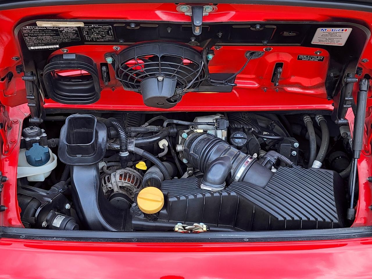 Porsche 911 Carrera  2000