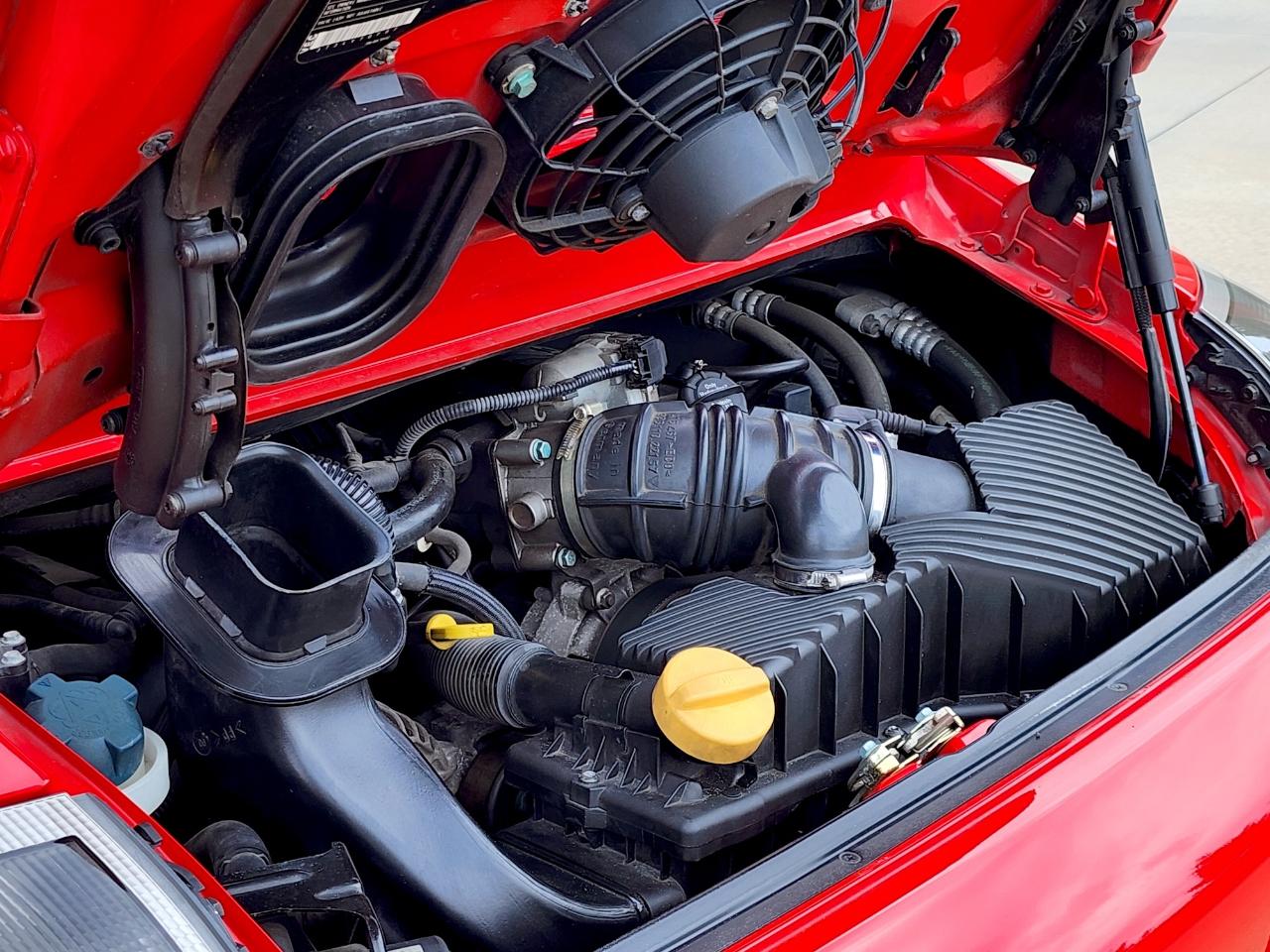 Porsche 911 Carrera  2000