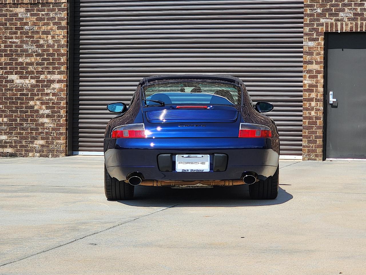 Porsche 911 Carrera  2001