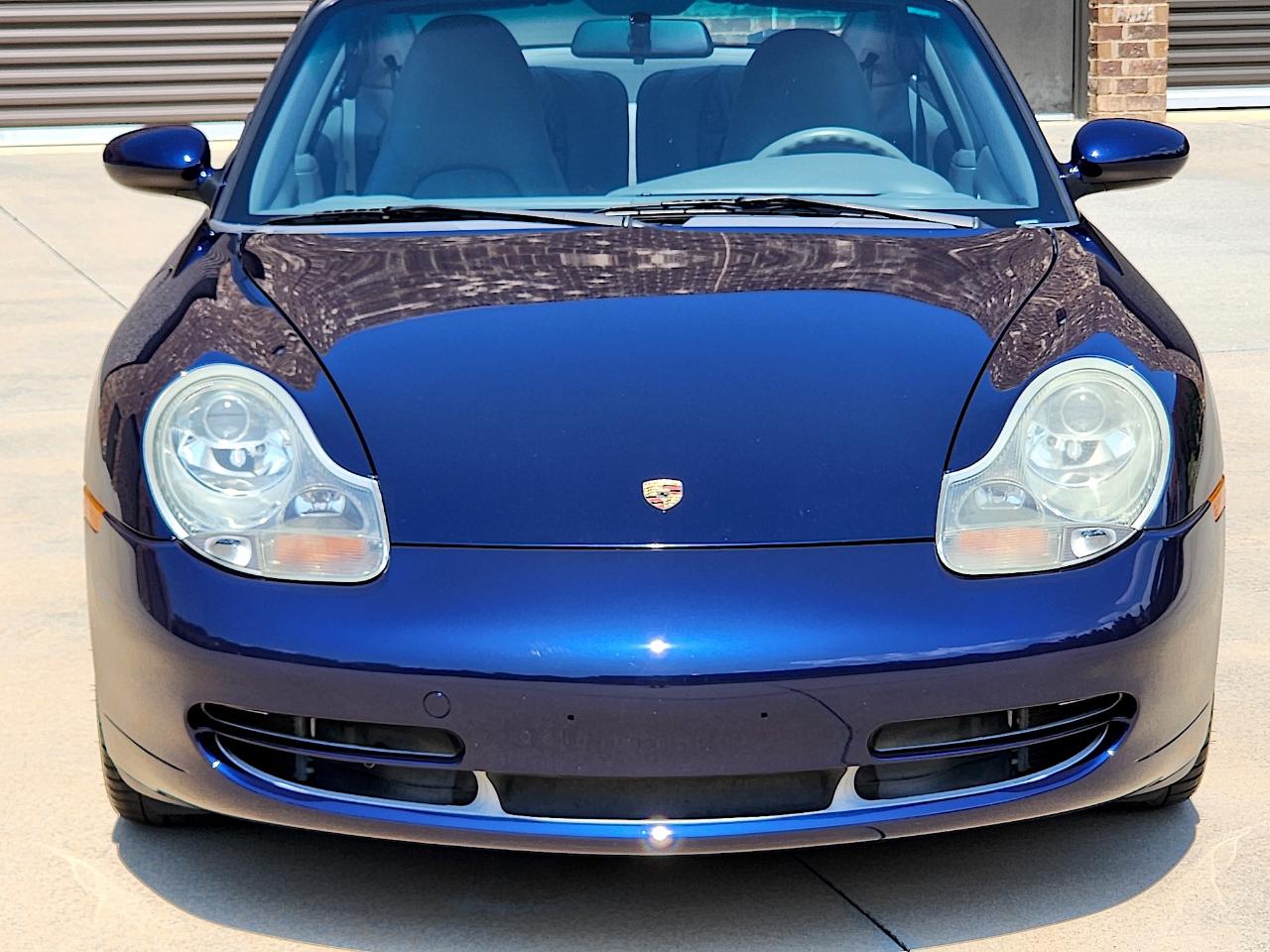 Porsche 911 Carrera  2001