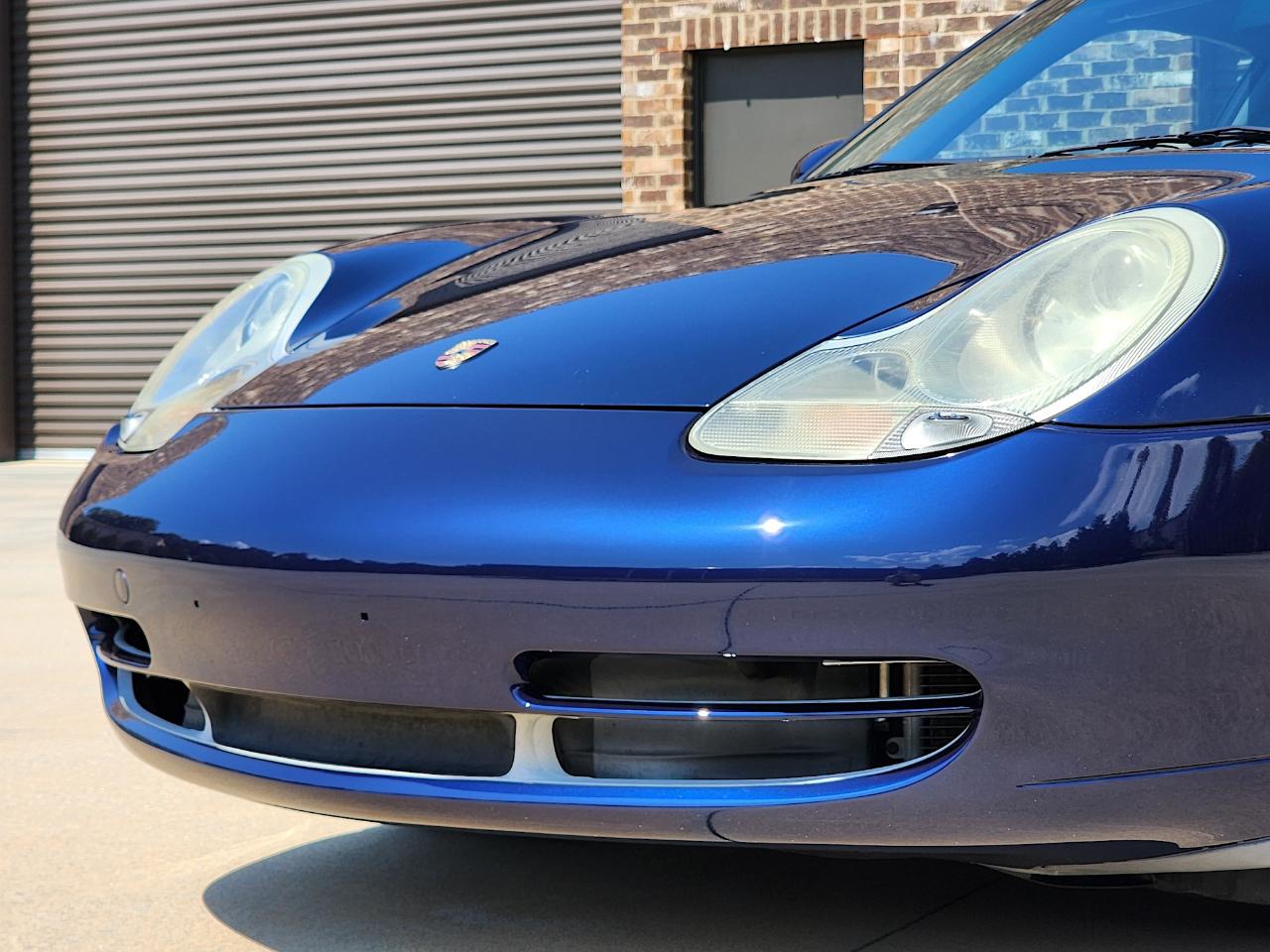 Porsche 911 Carrera  2001
