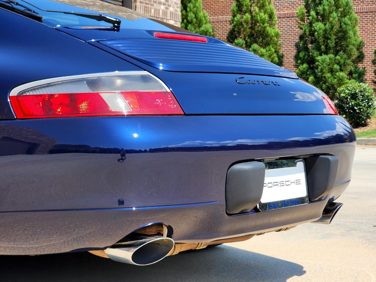 Porsche 911 Carrera  2001
