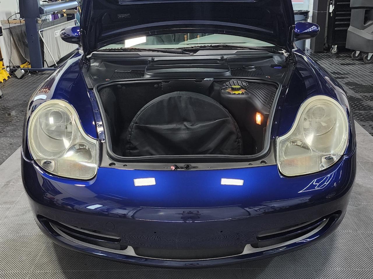 Porsche 911 Carrera  2001