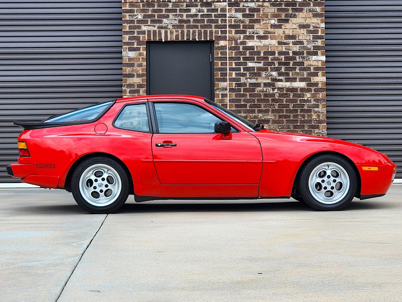 Porsche 944 Turbo 1986