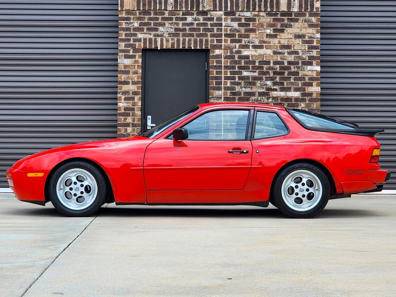 Porsche 944 Turbo 1986