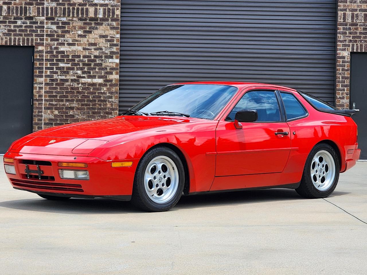 Porsche 944 Turbo 1986
