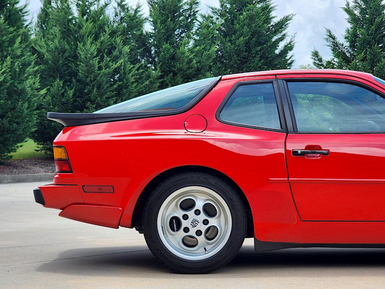Porsche 944 Turbo 1986