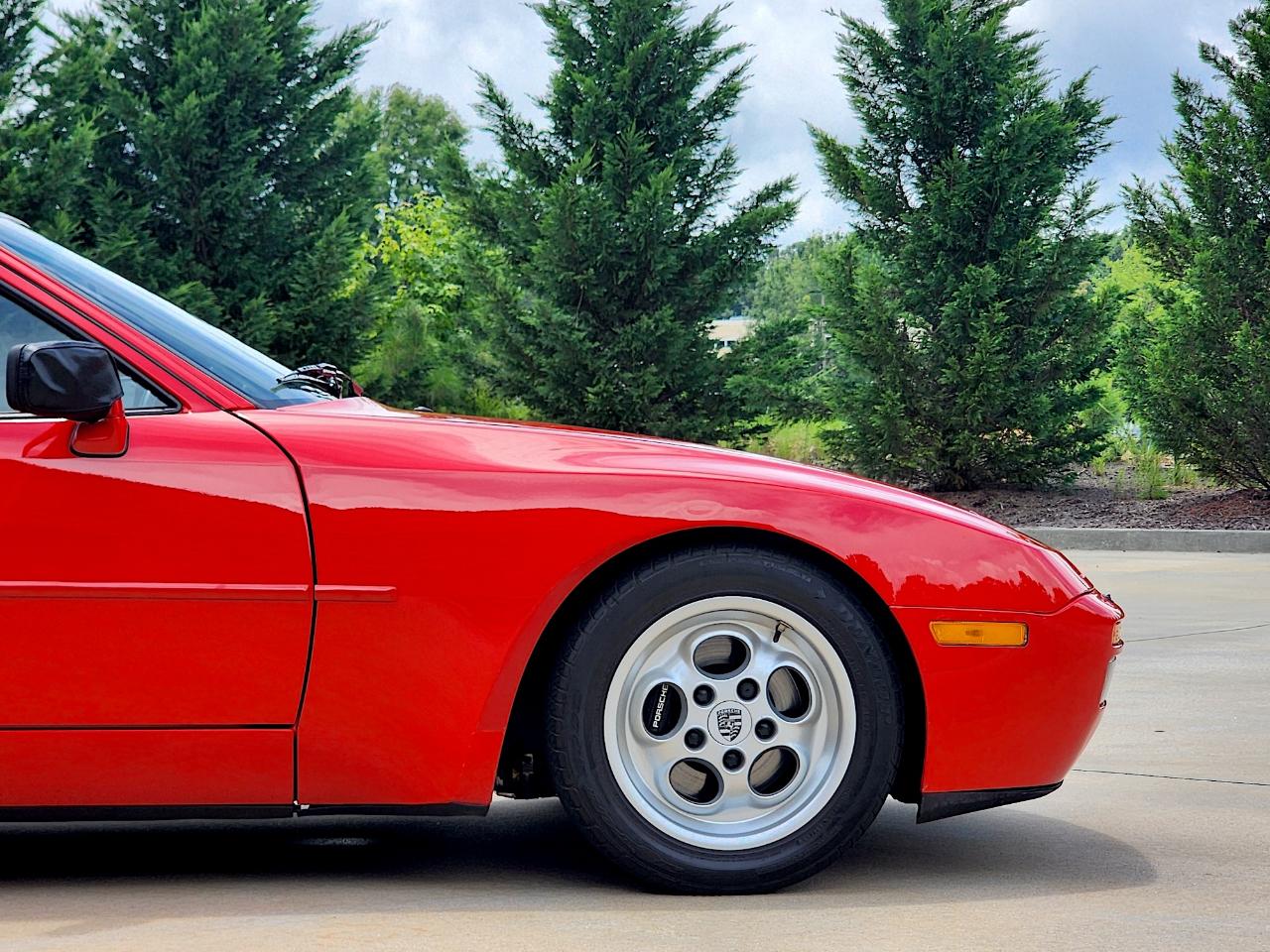 Porsche 944 Turbo 1986