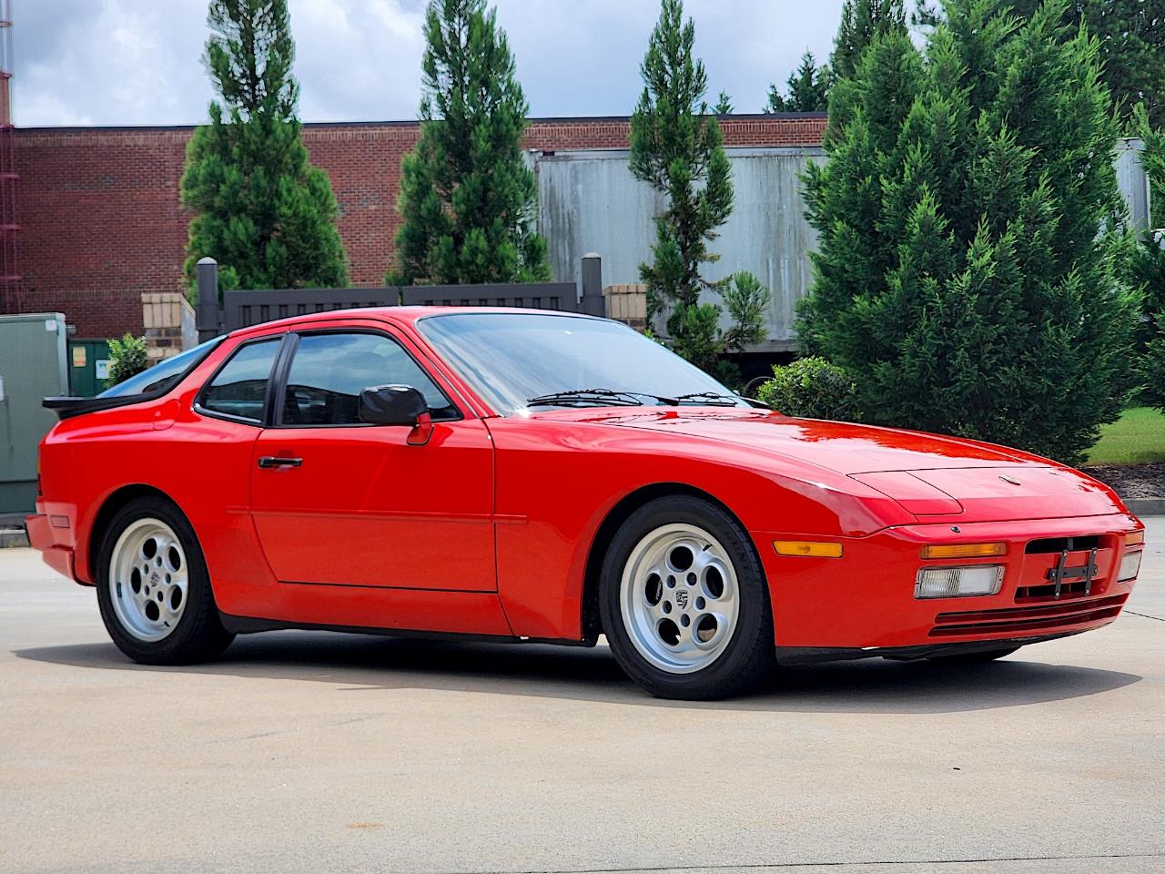 Porsche 944 Turbo 1986
