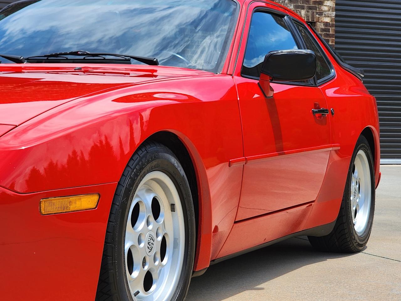 Porsche 944 Turbo 1986