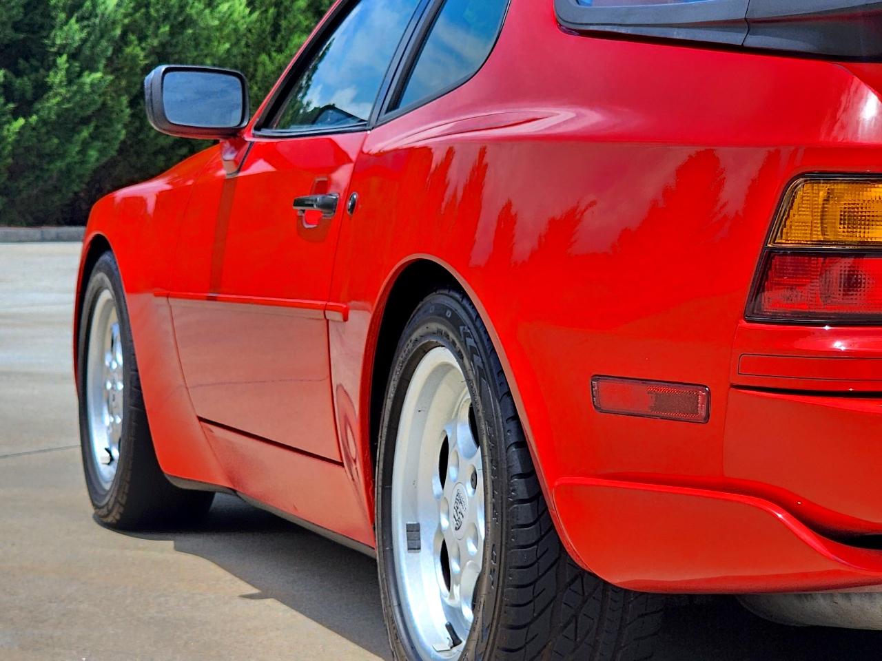 Porsche 944 Turbo 1986