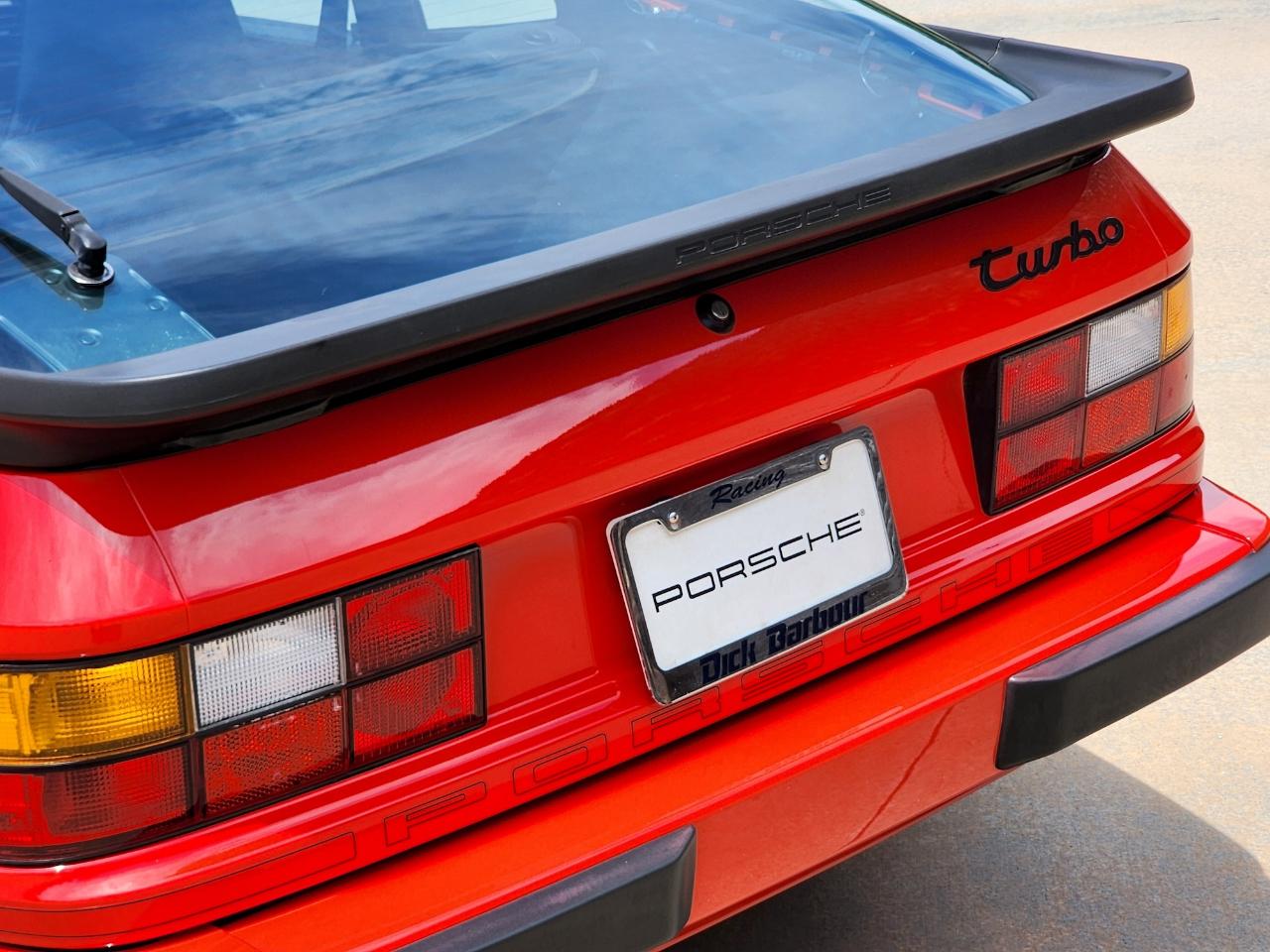 Porsche 944 Turbo 1986