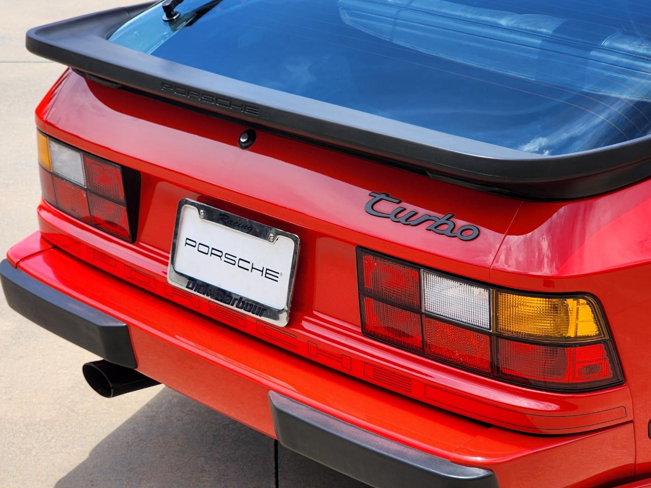 Porsche 944 Turbo 1986