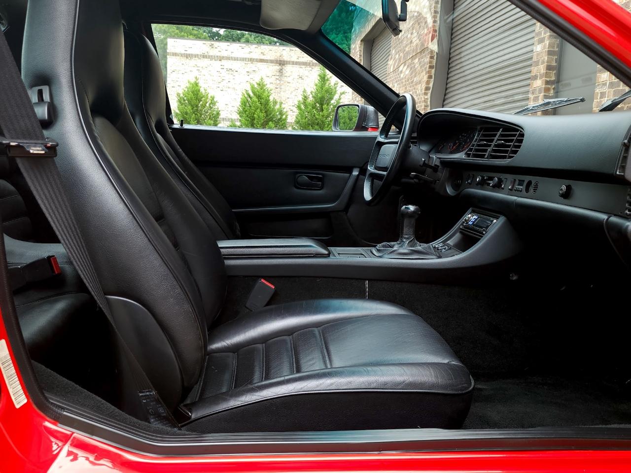 Porsche 944 Turbo 1986