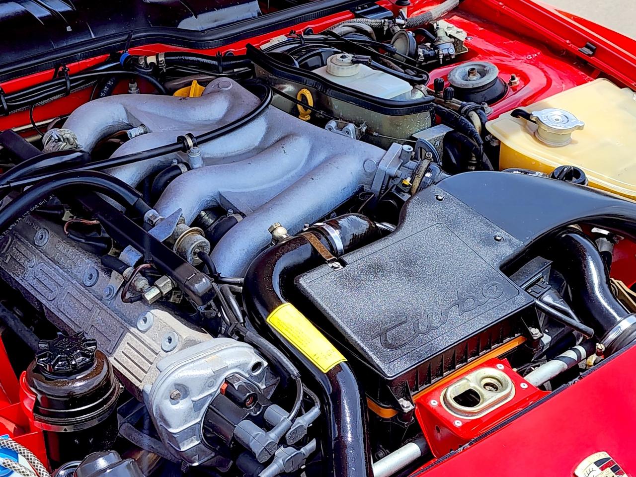 Porsche 944 Turbo 1986