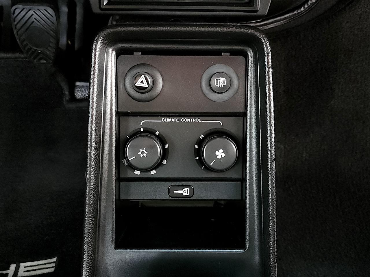 Porsche 911 Carrera  1988