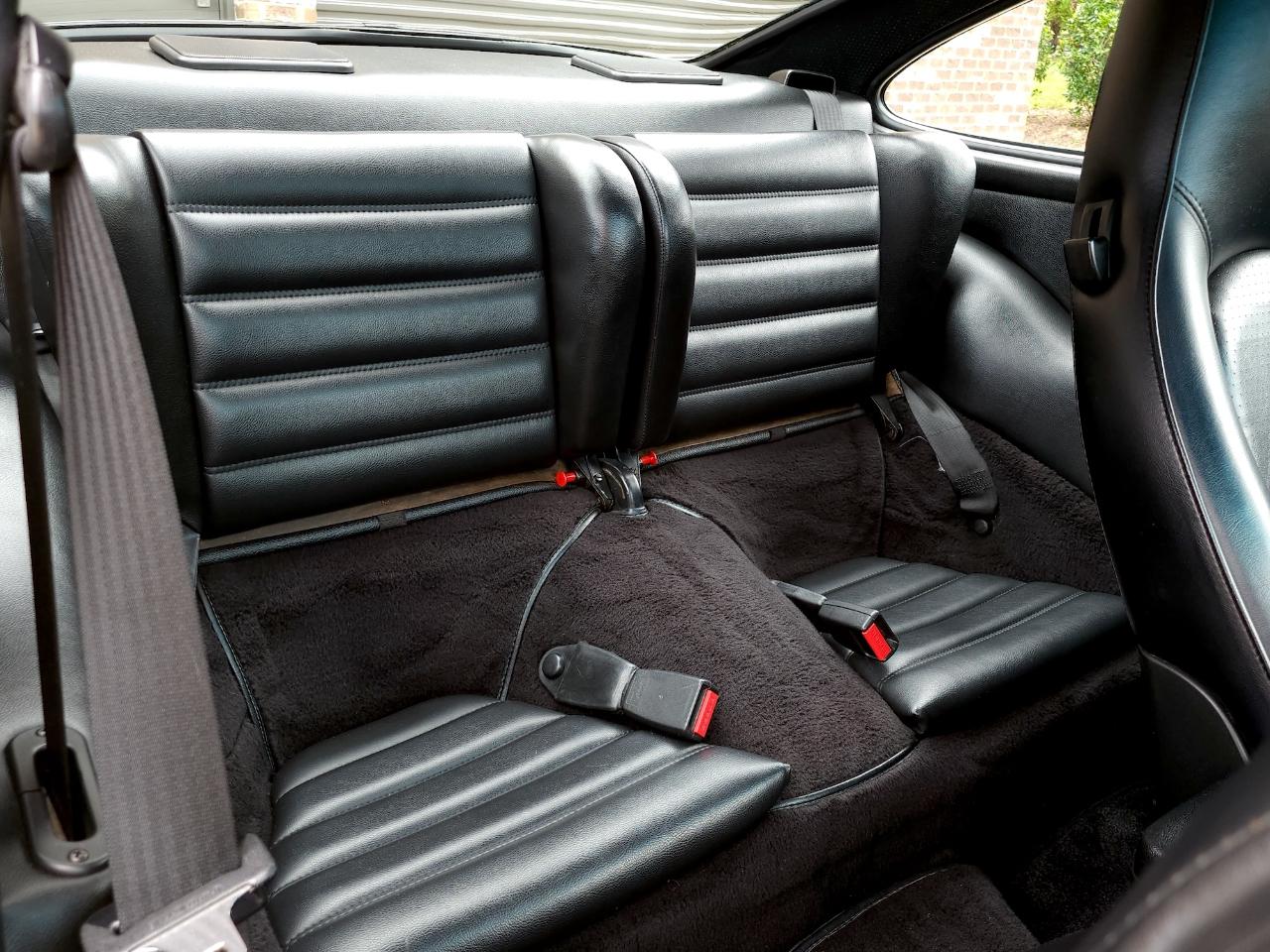 Porsche 911 Carrera  1988