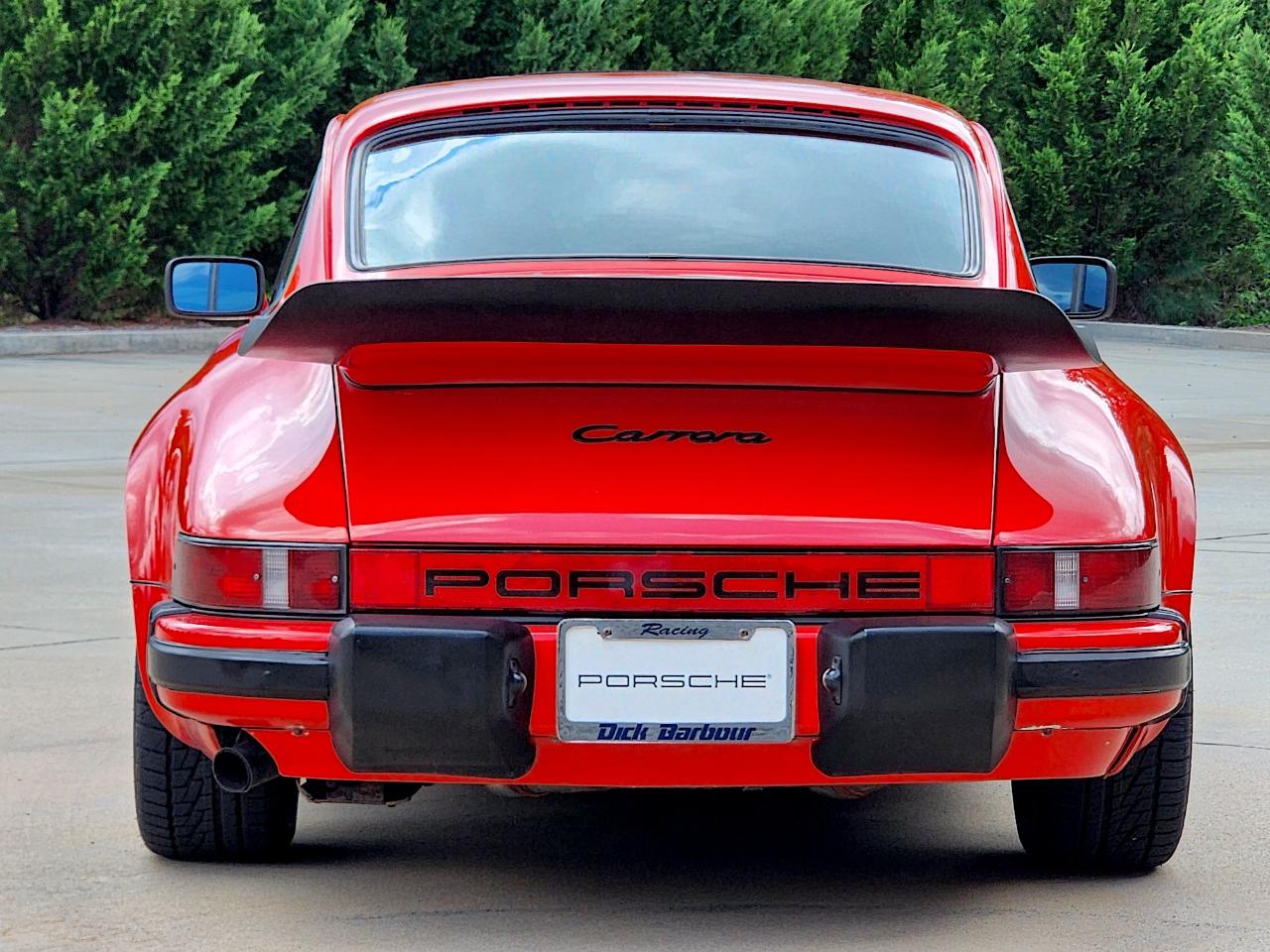 Porsche 911 Carrera  1984