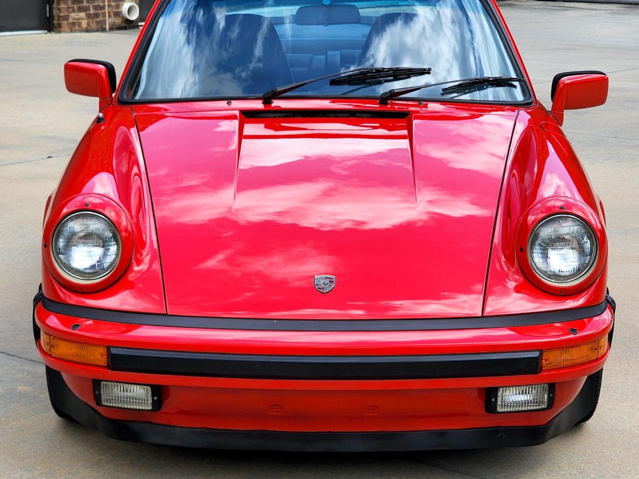 Porsche 911 Carrera  1984