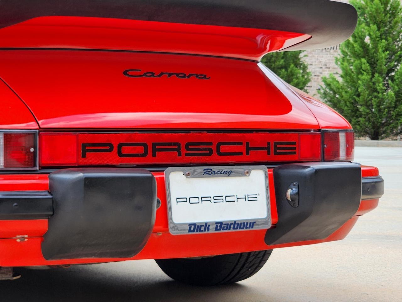 Porsche 911 Carrera  1984