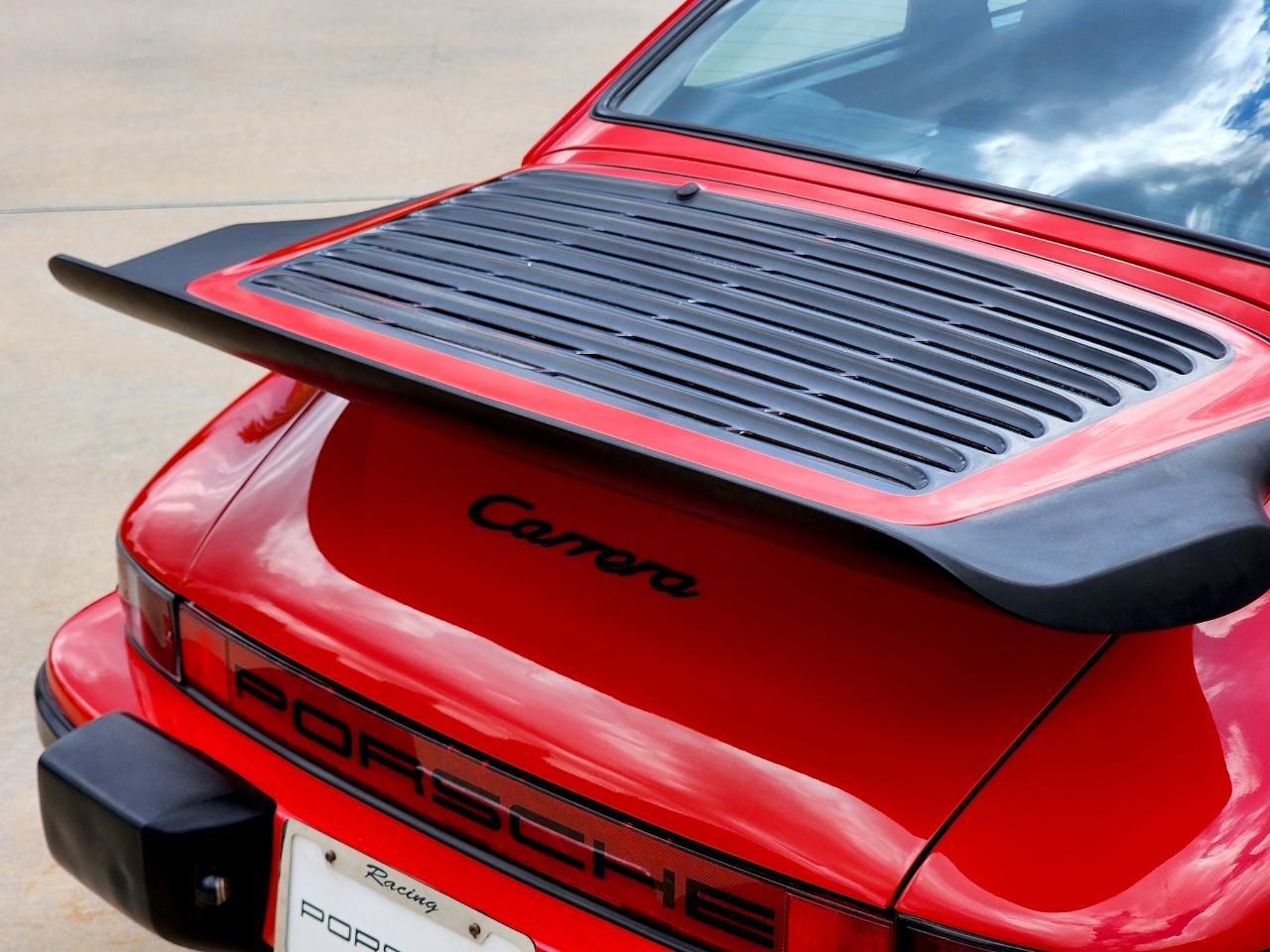 Porsche 911 Carrera  1984