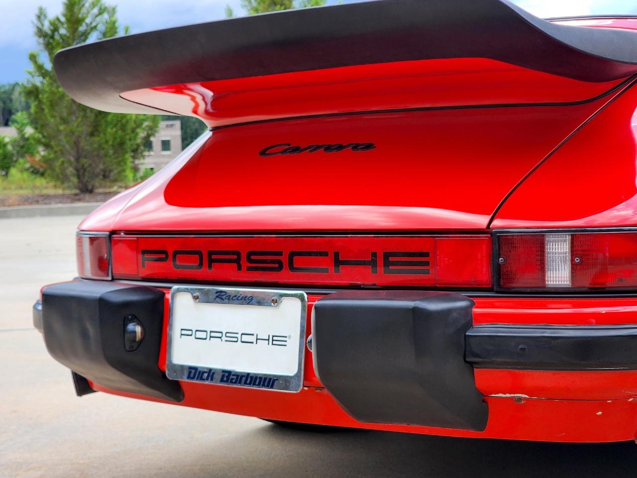 Porsche 911 Carrera  1984